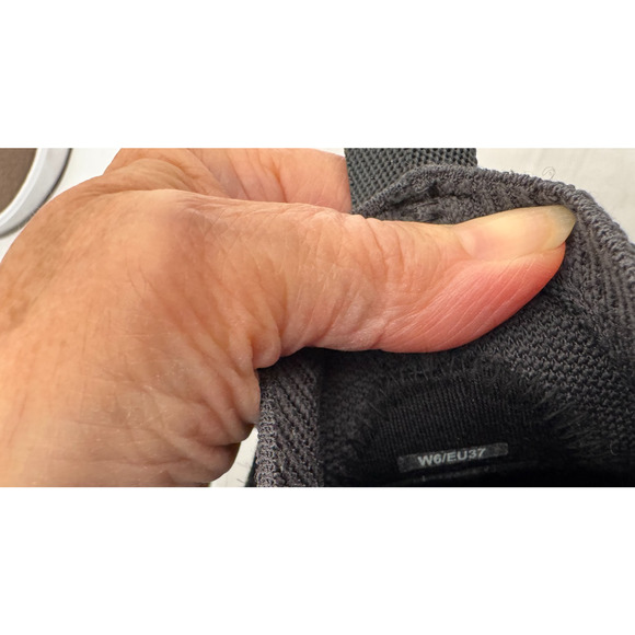 Oofos Womens Sz 6 Oomega Londoner Recovery Boots EU Sz 7 Gray Black Booties - Picture 5 of 9